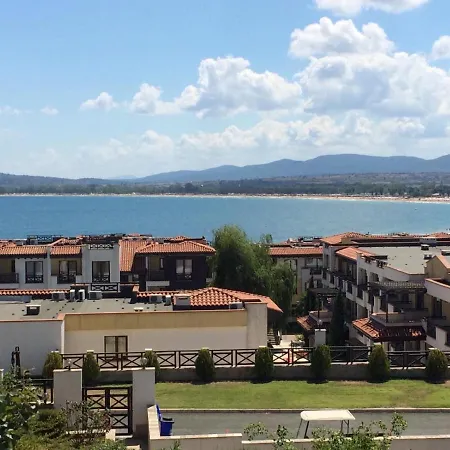 Appartement At St. Nicholas Complex-igora