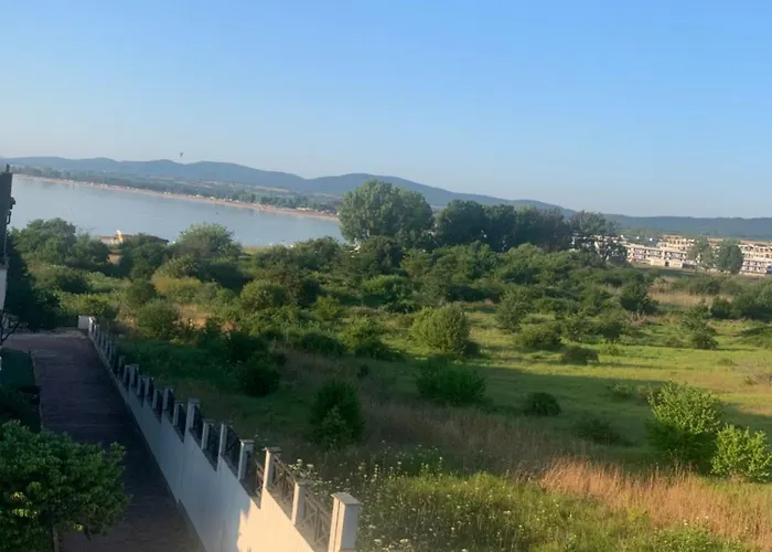 Daire At St. Nicholas Complex-igora Chernomorets